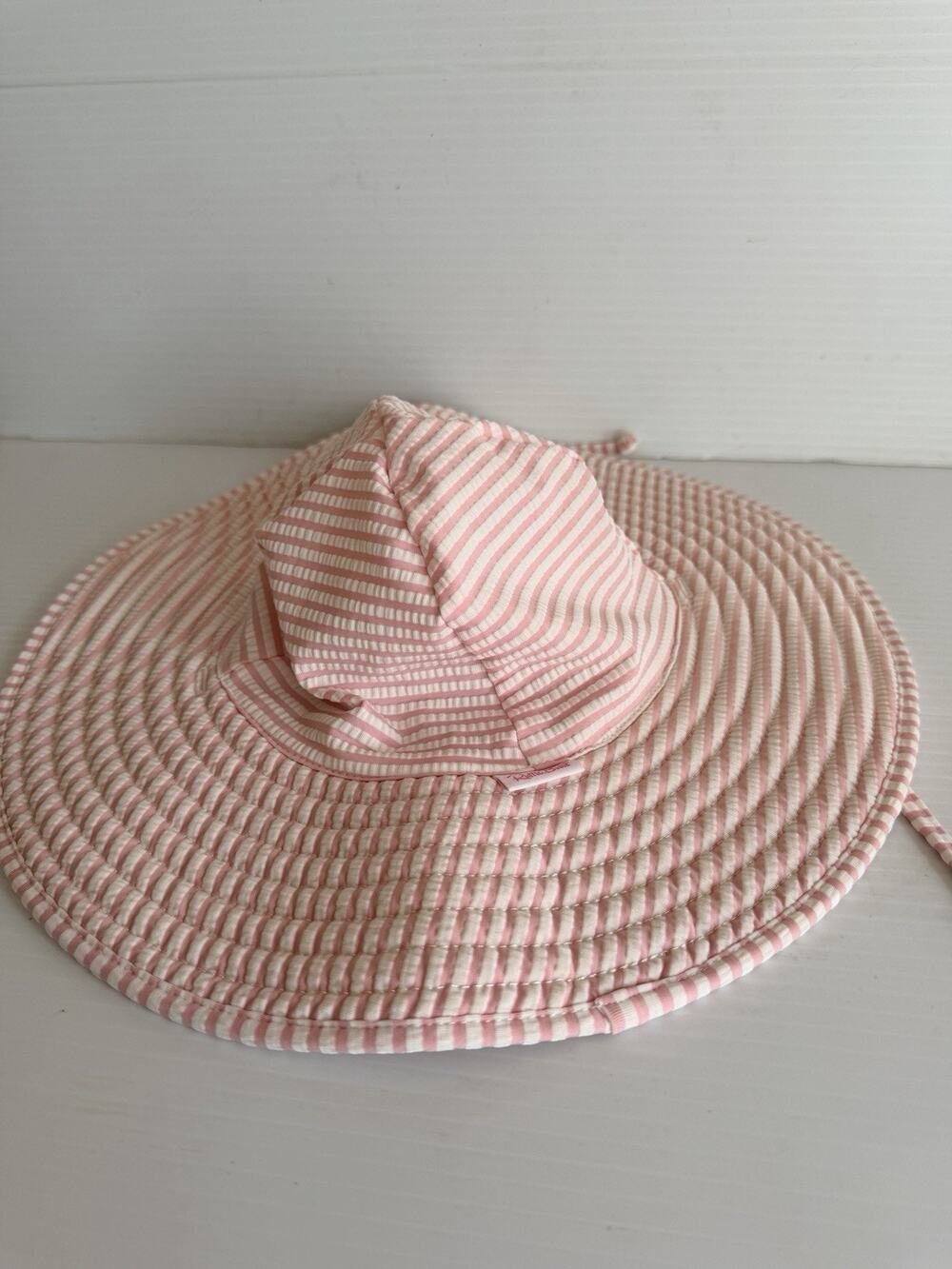 Ruffle Butts Rugged Butts Pink/White Child Sun Protective Hat Size 3T-5